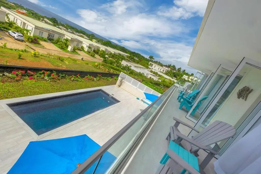 The Seahorse Family Villa, Barbados Saint James Villa