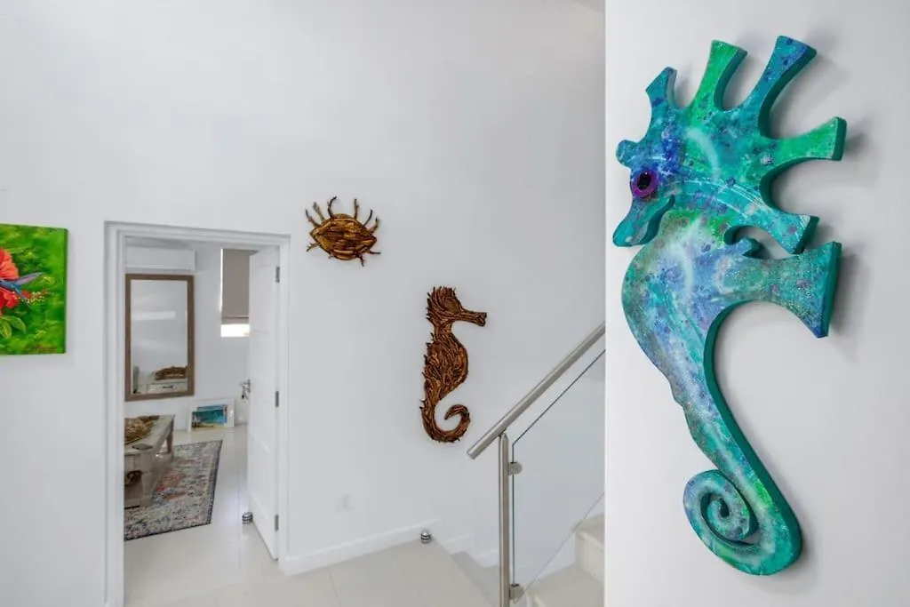 The Seahorse Family Villa, Barbados Saint James